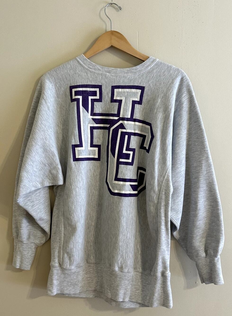 Vintage 90s College of the Holy Cross Champion Reverse Weave Crewneck Men's XL